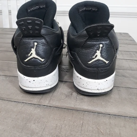 Nike Air Jordan 4 Retro OREO Sz 8.5